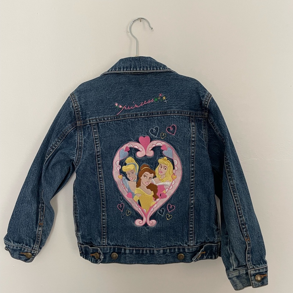 Vintage/Y2K Disney princess jean jacket